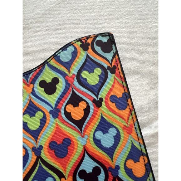 Authentic Disney Mickey Mouse Tablet ipad Cover Sleeve ipad 8"W x 10"H - Picture 4 of 10